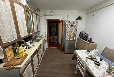 Apartament cu 2 camere decomandat în Brăilei - 3