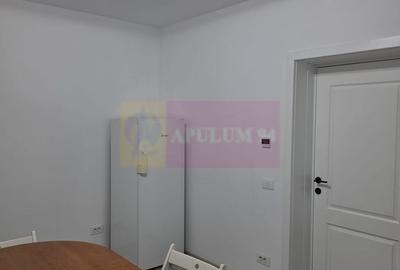 Casă individuală cu 6 camere cu Canalizare în Central - 9