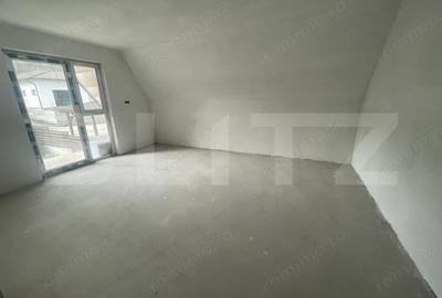 Casă cu Teren 1000 Mp în Central - 5