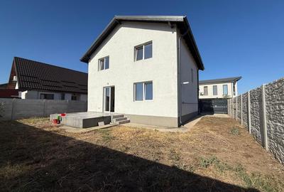 Vila individuala / 4 Camere / 2 Bai / Teren 300 mp - 3