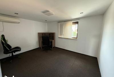 Casă cu 5 camere cu Teren 400 Mp în Blejoi - 4