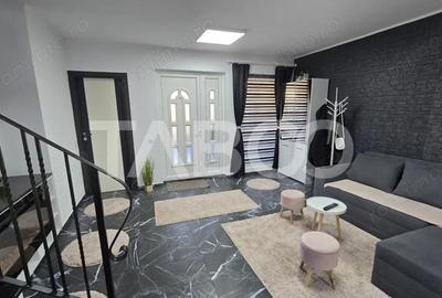 Casă cu 4 camere cu Teren 130 Mp în Central - 3