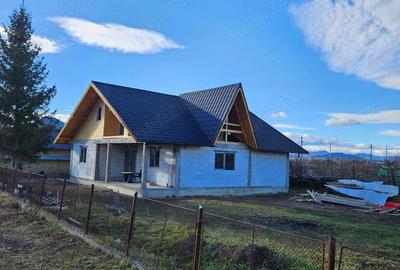 Casa de vanzare cu teren 1200mp Casa de vanzare cu teren 1200mp - 5