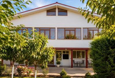 Casă cu 4 camere în Românești - 8