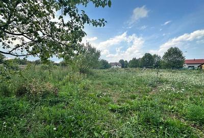 Teren de 1000 mp, în Stupini - 2