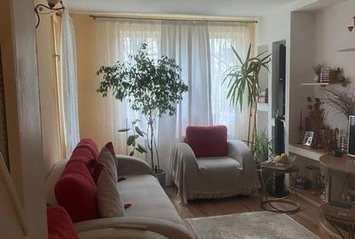Apartament cu 3 camere decomandat în Far - 5