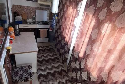 Garsonieră decomandată în Valea Adâncă - 2