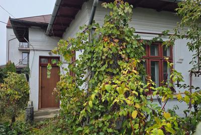 CASĂ DE VÂNZARE CU 3 CAMERE IN ZONA BUCUREȘTI-NOI -PARCUL BAZILESCU SEC.1 - 3