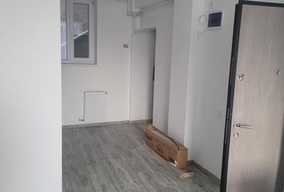 13 Septembrie, Mall Vulcan - 7