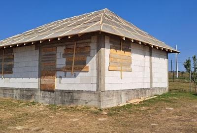 Casă cu 3 camere cu Teren 88 Mp în Berchișești - 4