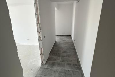 Apartament cu 3 camere decomandat în Brâncoveanu