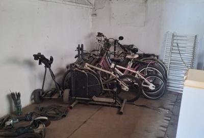 Dedeman , hala 350 mp., platforma betonata 1.250 mp. - 8