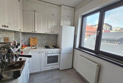 Apartament cu 3 camere decomandat, mobilat în Chitila - 9