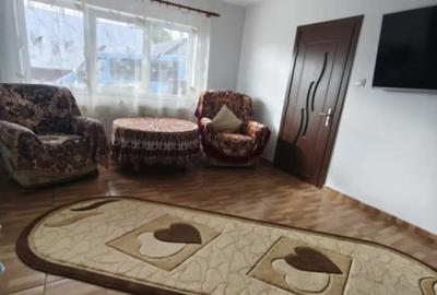 Casă cu 4 camere cu Teren 6000 Mp în Negostina - 1