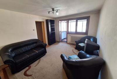 68500 euro!! Ap. cu 3 Camere Et 4 Zona Girocului-Baricada