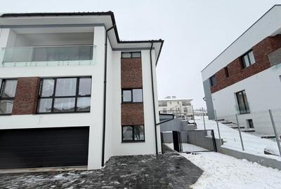 Casa individuala / Cartier Iris / Acces privat - 1