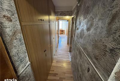 Apartament cu 3 camere decomandat în Canta - 5