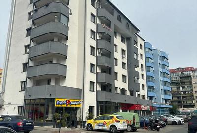 Inchiriez apartament 3 camere, 90 mp - 1