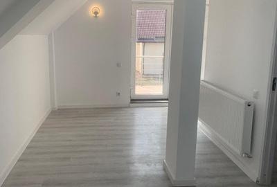 Casă individuală cu 5 camere cu Teren 395 Mp în Malu Mare - 10