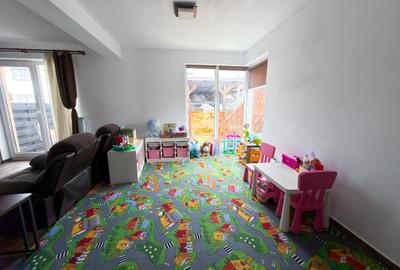 Casă cu 4 camere cu Canalizare în Exterior Vest - 17