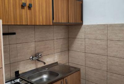 Garsonieră decomandată în Central - 5