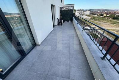 Apartament cu 2 camere semidecomandat în Cetate - 3