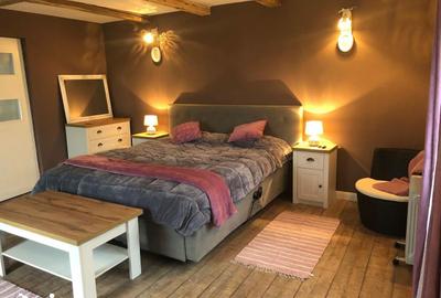 Casă cu 4 camere cu Teren 5000 Mp în Șuncuiuș - 1