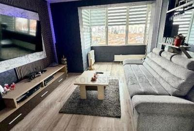 Apartament cu 2 camere semidecomandat, mobilat în Tractorul - 1