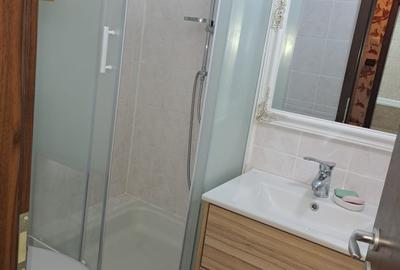 Apartament cu 3 camere decomandat în UTA - 5