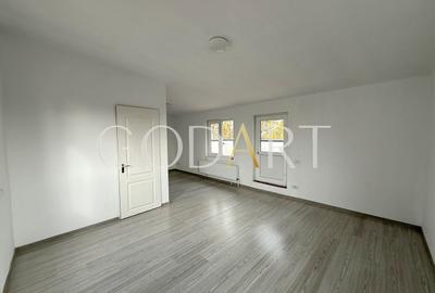 Casă individuală cu 6 camere cu Canalizare în Tei - 16