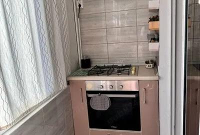 Apartament cu 2 camere semidecomandat, mobilat în 1 Mai - 7
