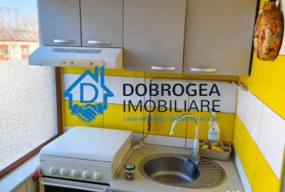 Apartament cu 2 camere decomandat în E3 - 5