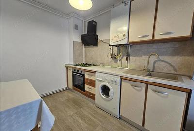 Garsoniera spatioasa de inchiriat in Racadau - 8