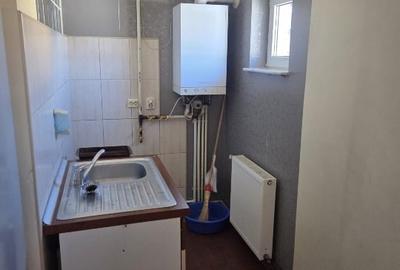 Apartament cu 3 camere decomandat în Exercițiu - 3