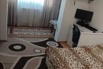 Apartament cu 2 camere decomandat în Cug - 4