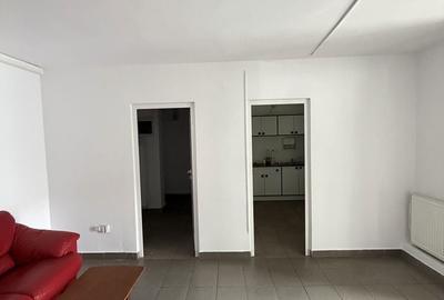 Spațiu comercial, de 100 mp, în Ultracentral - 2