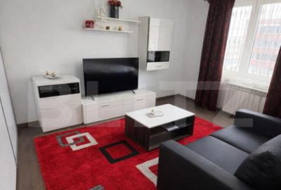 Apartament 2 camere, zona Decebal - 5