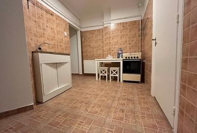 Apartament cu 3 camere semidecomandat în Centrul Istoric - 6