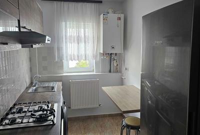 Apartament cu 3 camere semidecomandat în Exterior Vest - 1