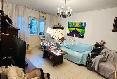 Apartament cu 4 camere decomandat, mobilat în Crângași
