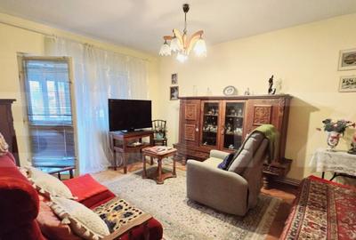 Apartament cu 4 camere,decomandat,77 mp, zona centrala, Blaj - 2