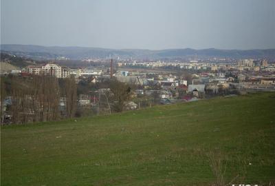 Teren de 1000 mp, în Central - 5