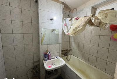 Apartament cu 3 camere decomandat în Obor - 8