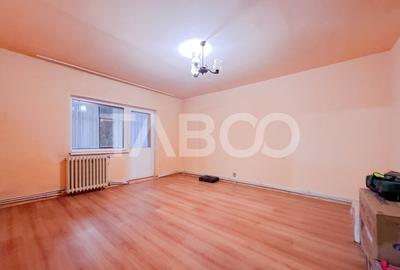 De vanzare apartament cu 4 camere decomandate in zona Garii - 1