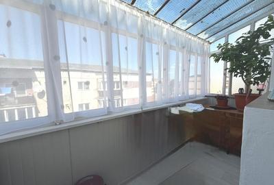 Apartament cu 2 camere semidecomandat, mobilat în Cetate - 9