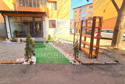 Spațiu comercial, de 55 mp, în 9 Mai - 4