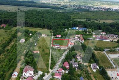 Teren intravilan 2000 mp - Tocile, vedere panoramica spre munte si padure - 2