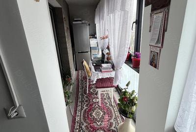 Apartament cu 3 camere decomandat în Central - 4