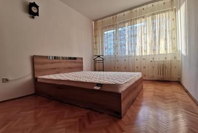 Apartament cu 3 camere, mobilat în Ștefan cel Mare - 1