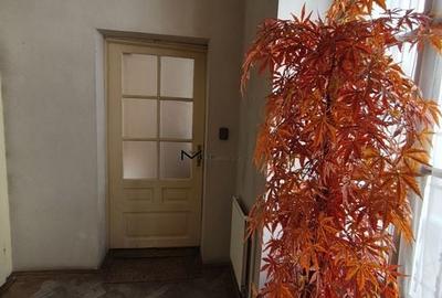 Proprietate spațioasă ultracentrală - 105 mp + terasă + pod mansardabi - 2